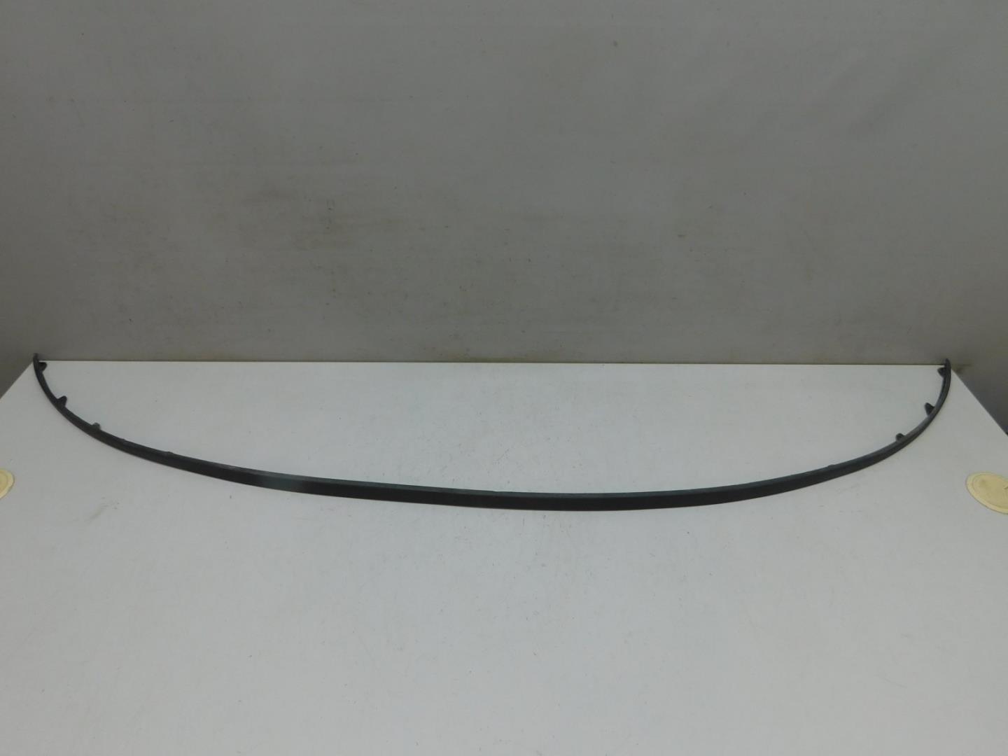 Накладка переднего бампера