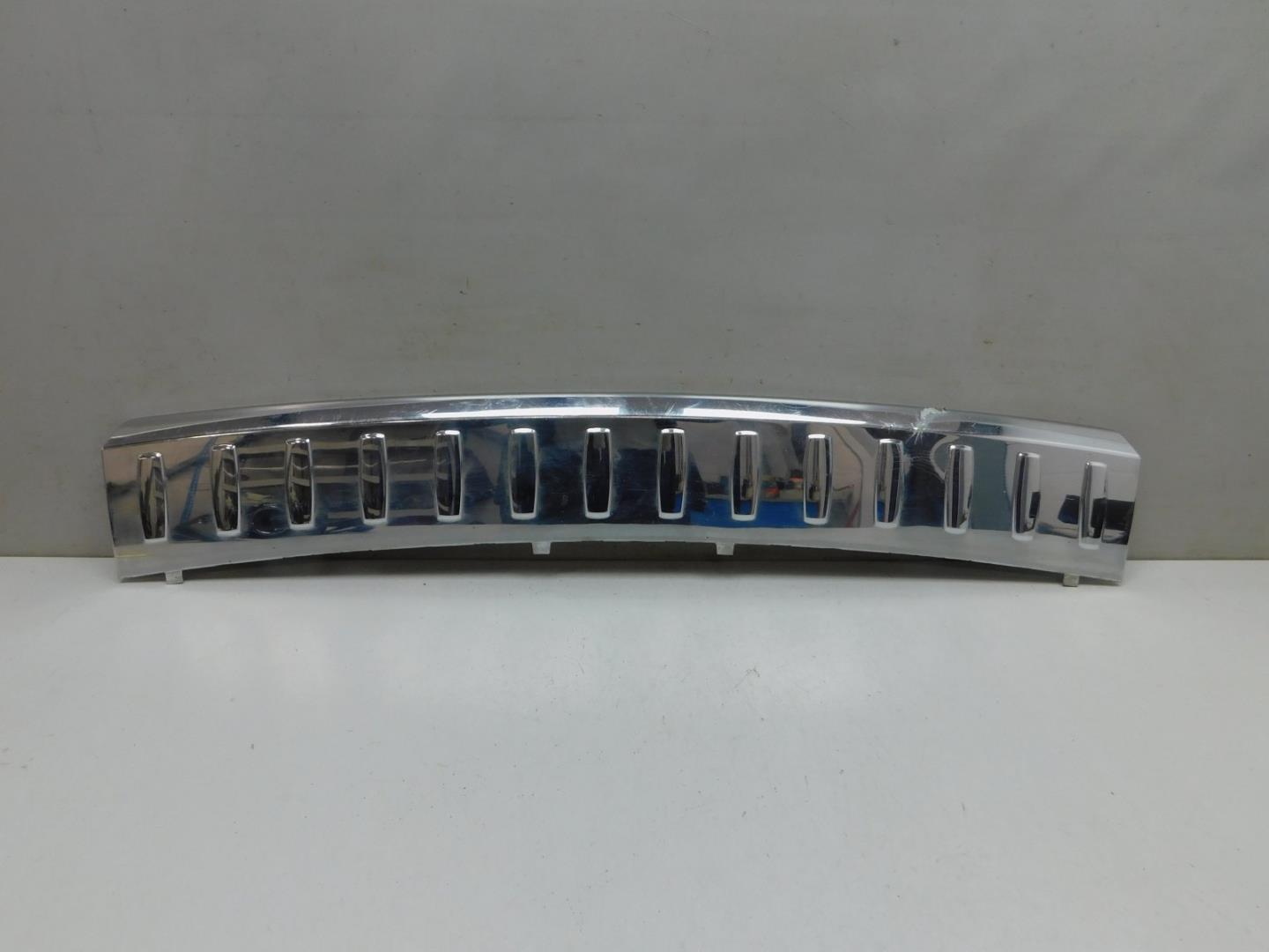 Накладка заднего бампера