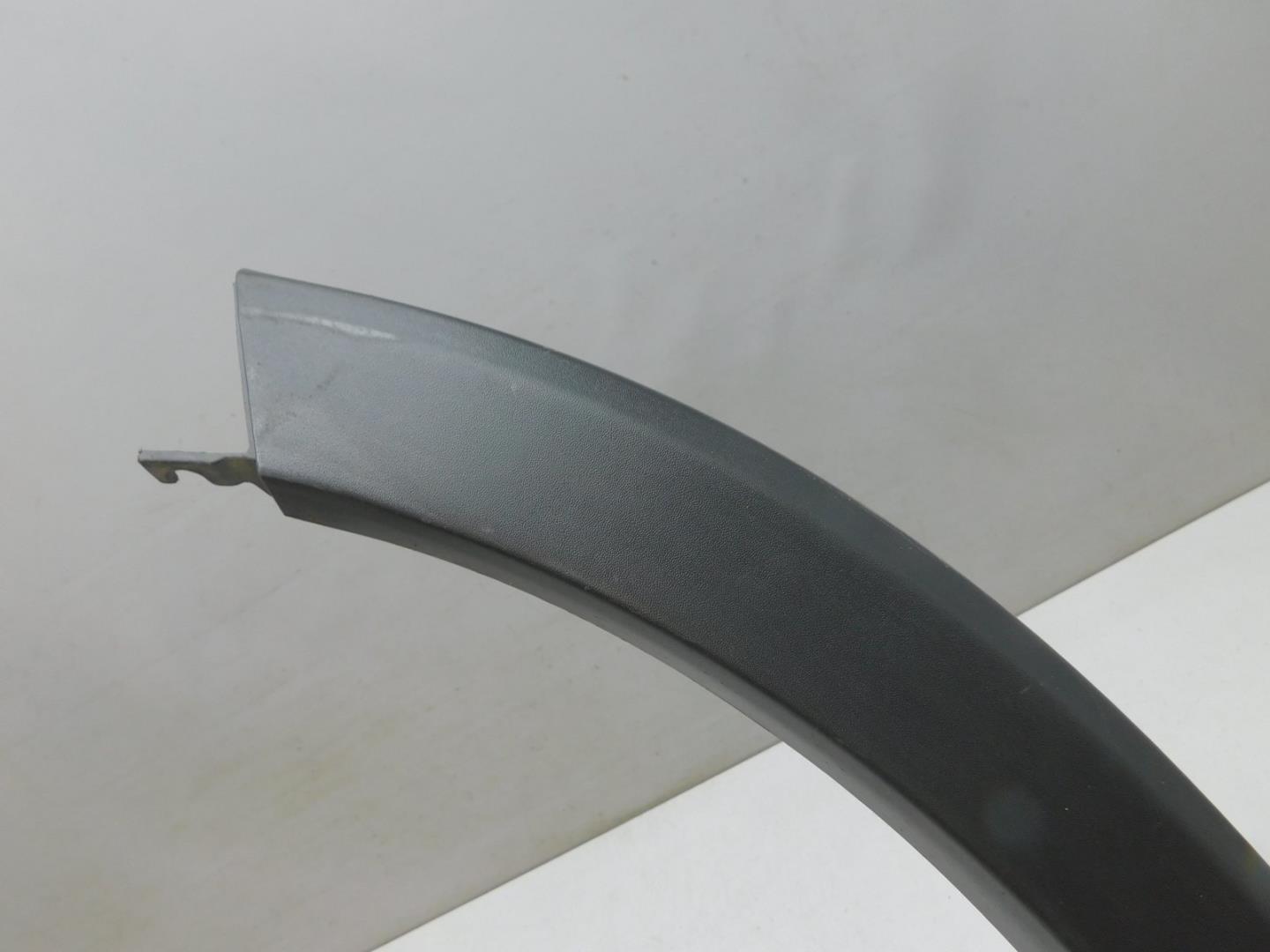 Накладка заднего крыла правого