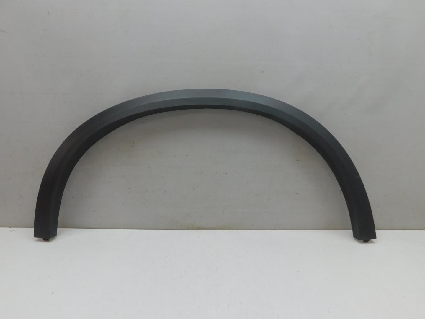 Накладка заднего крыла правого