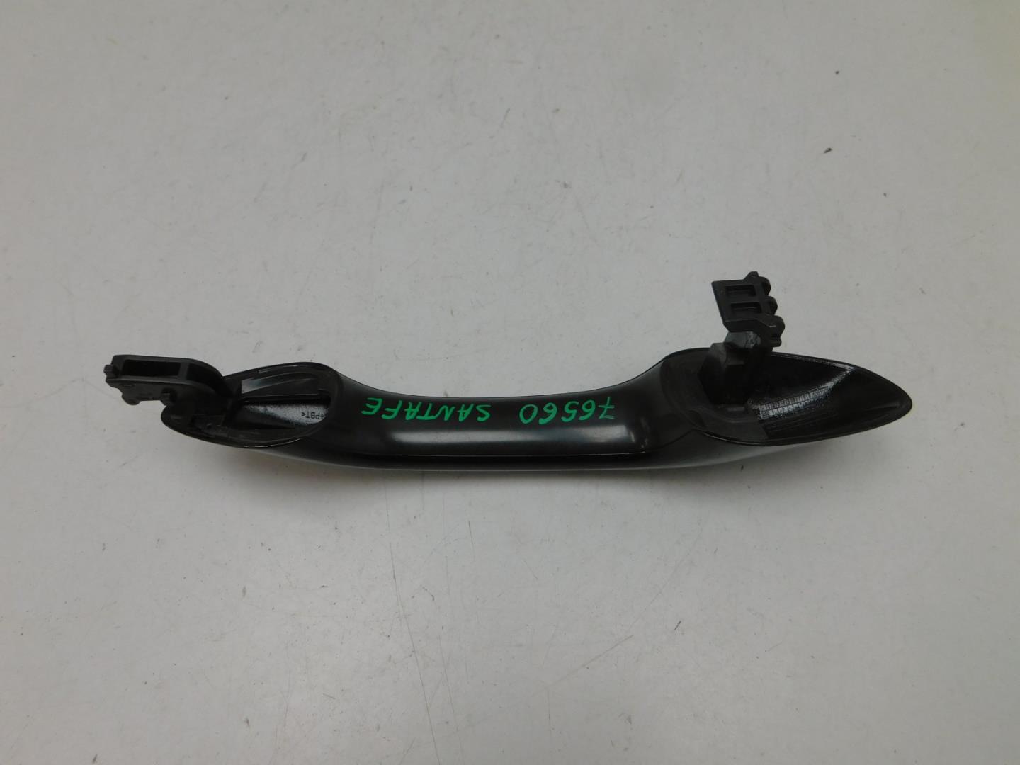 Ручка двери задней наружная левая