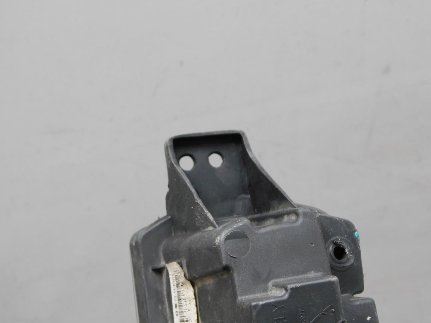 Фара противотуманная левая