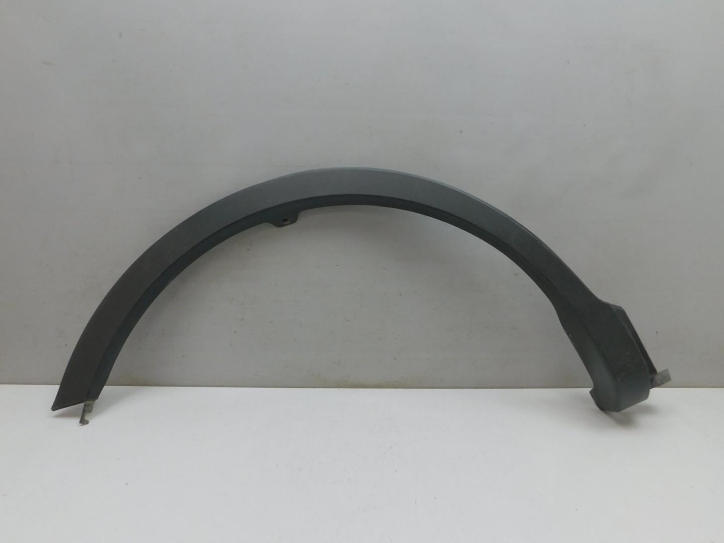 Накладка заднего крыла правого