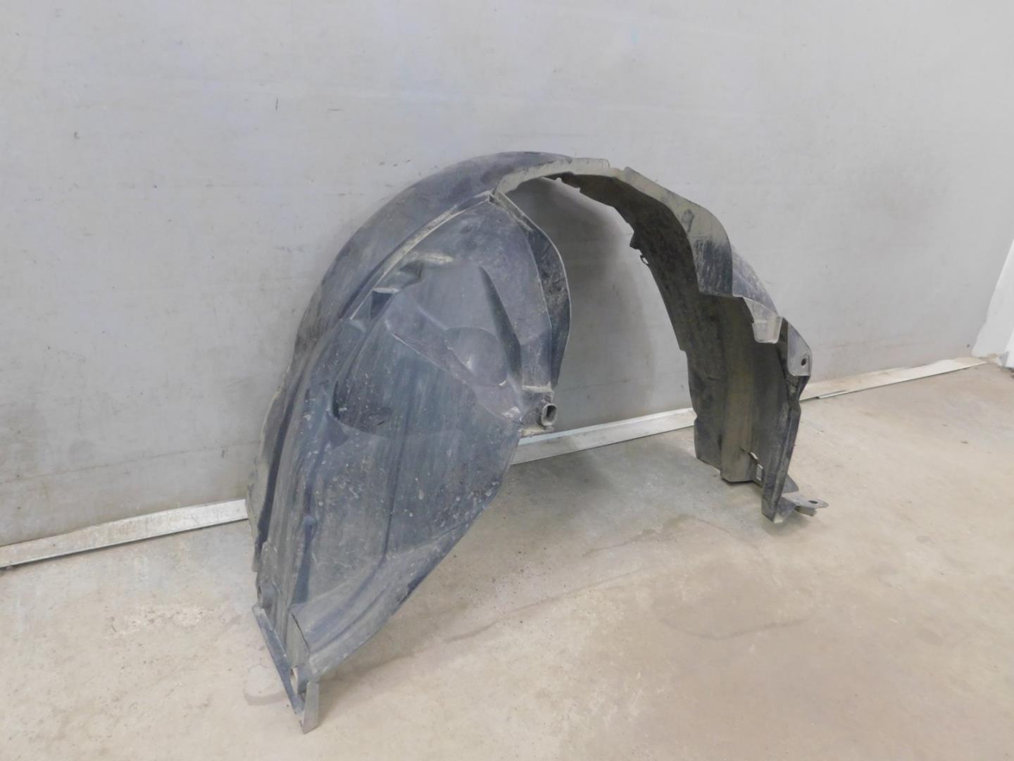 Локер передний левый