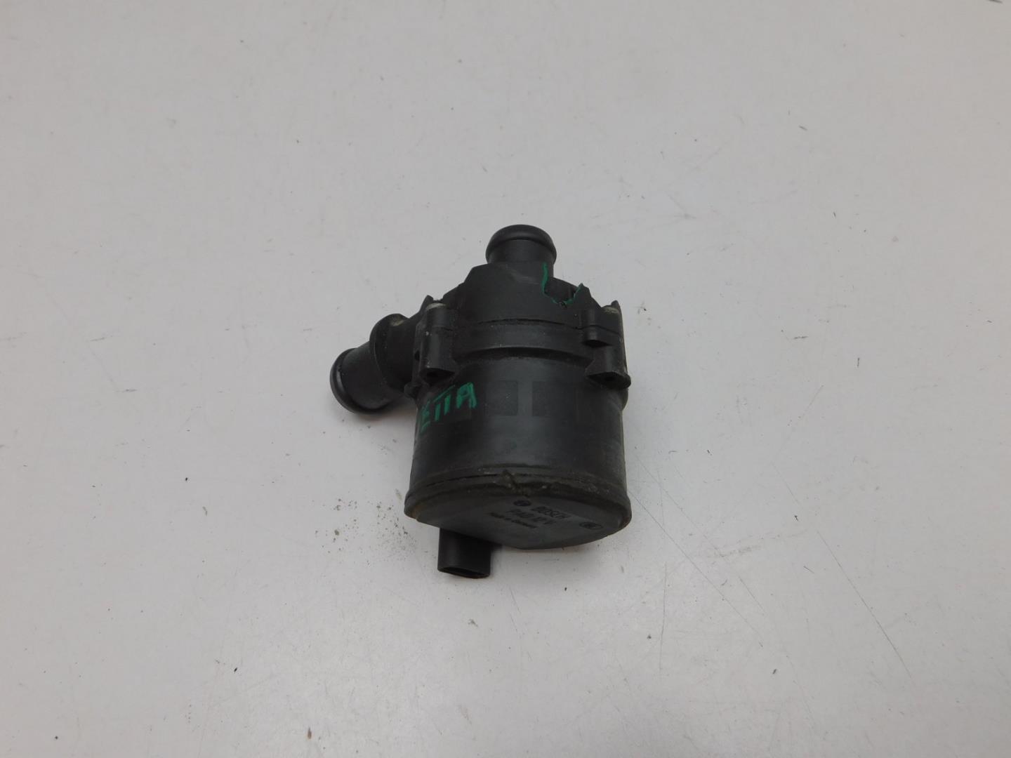 Насос водяной (помпа)