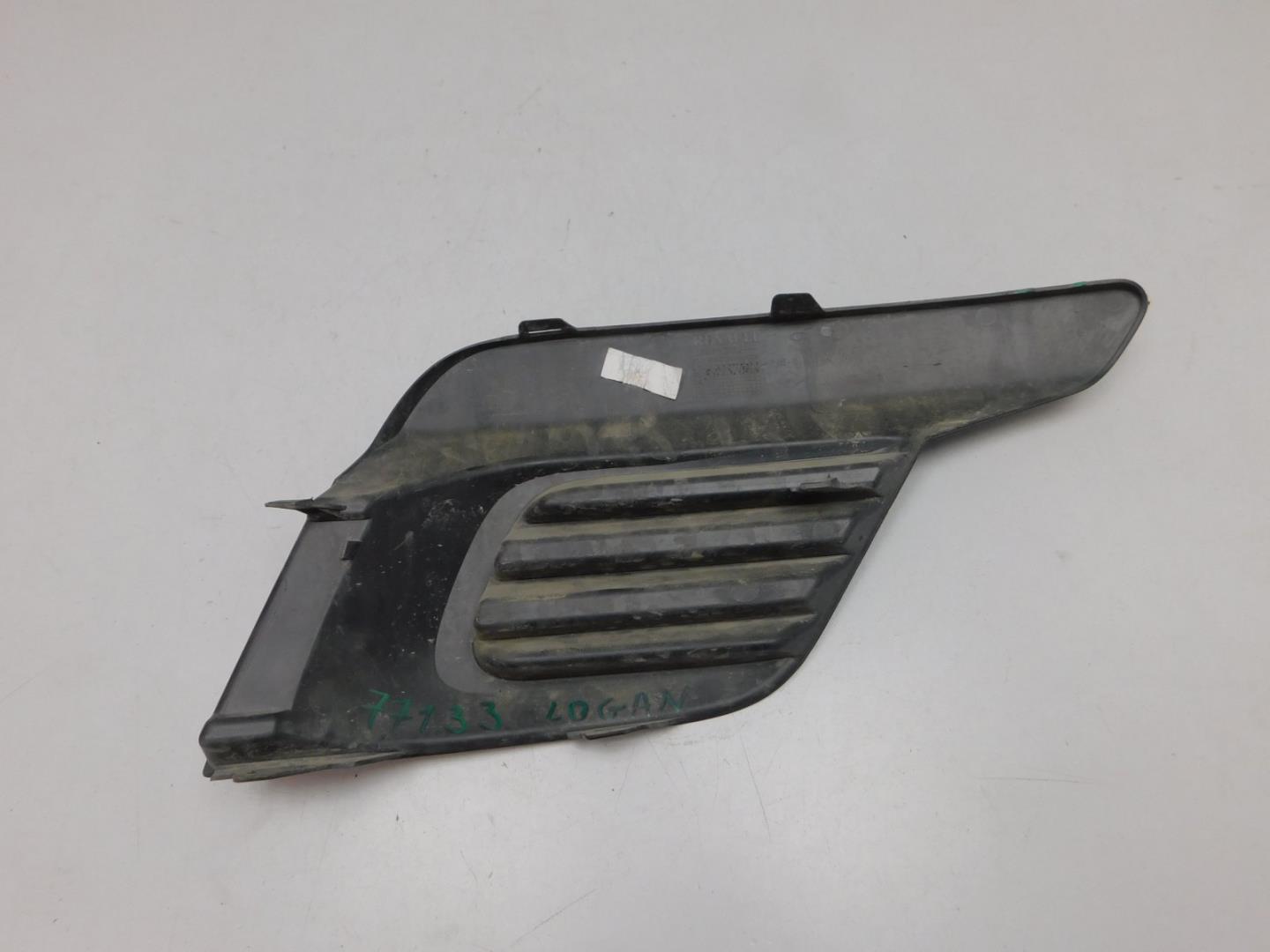 Решетка в бампер левая