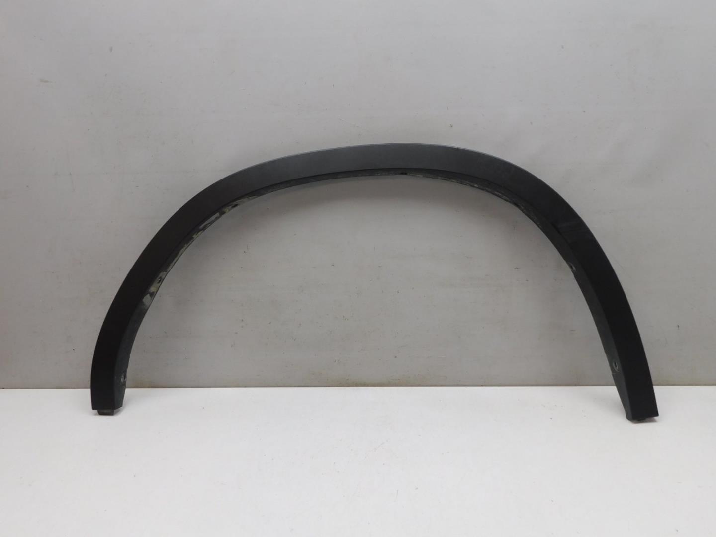 Накладка заднего крыла правого