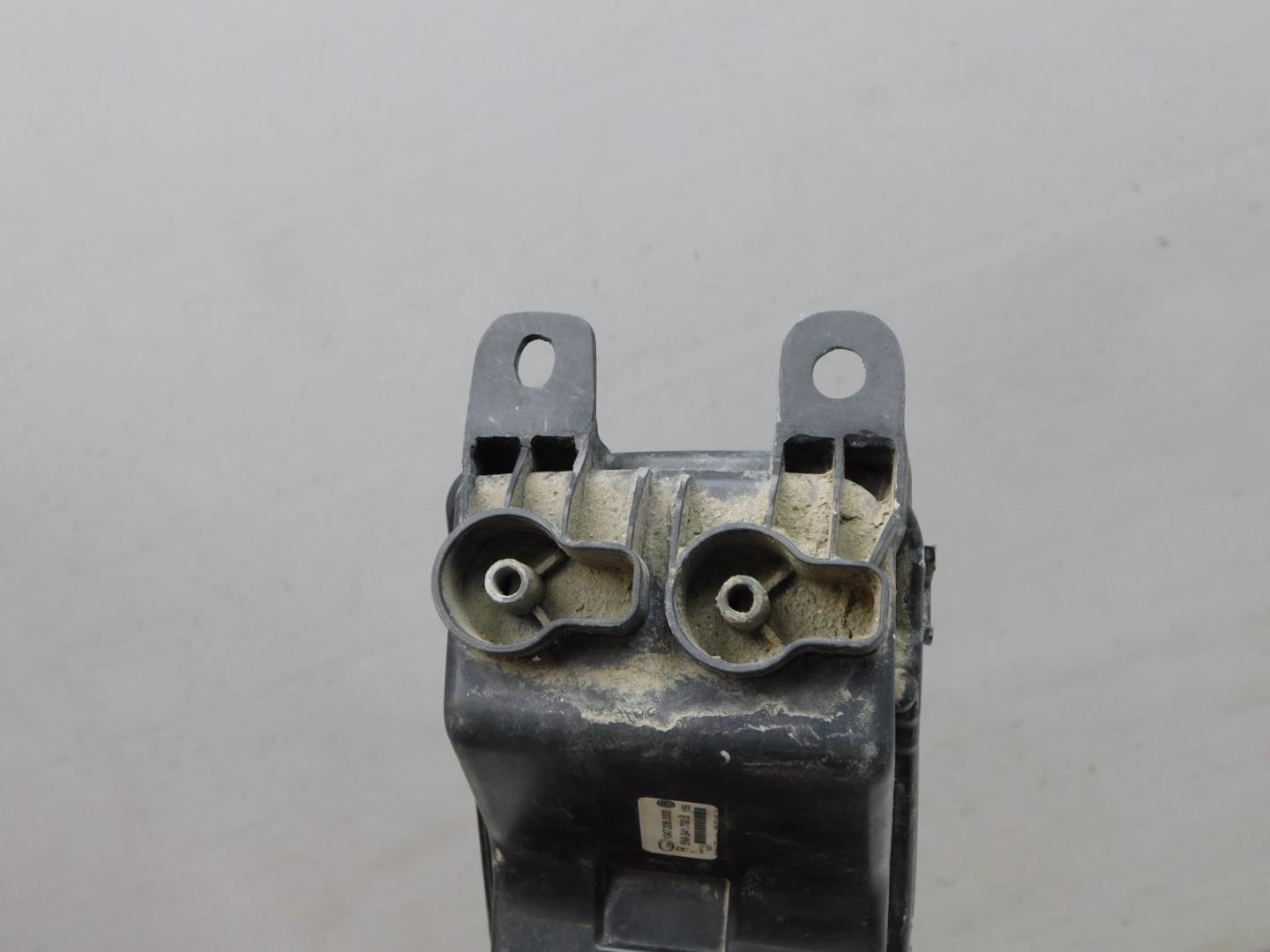 Фара противотуманная правая