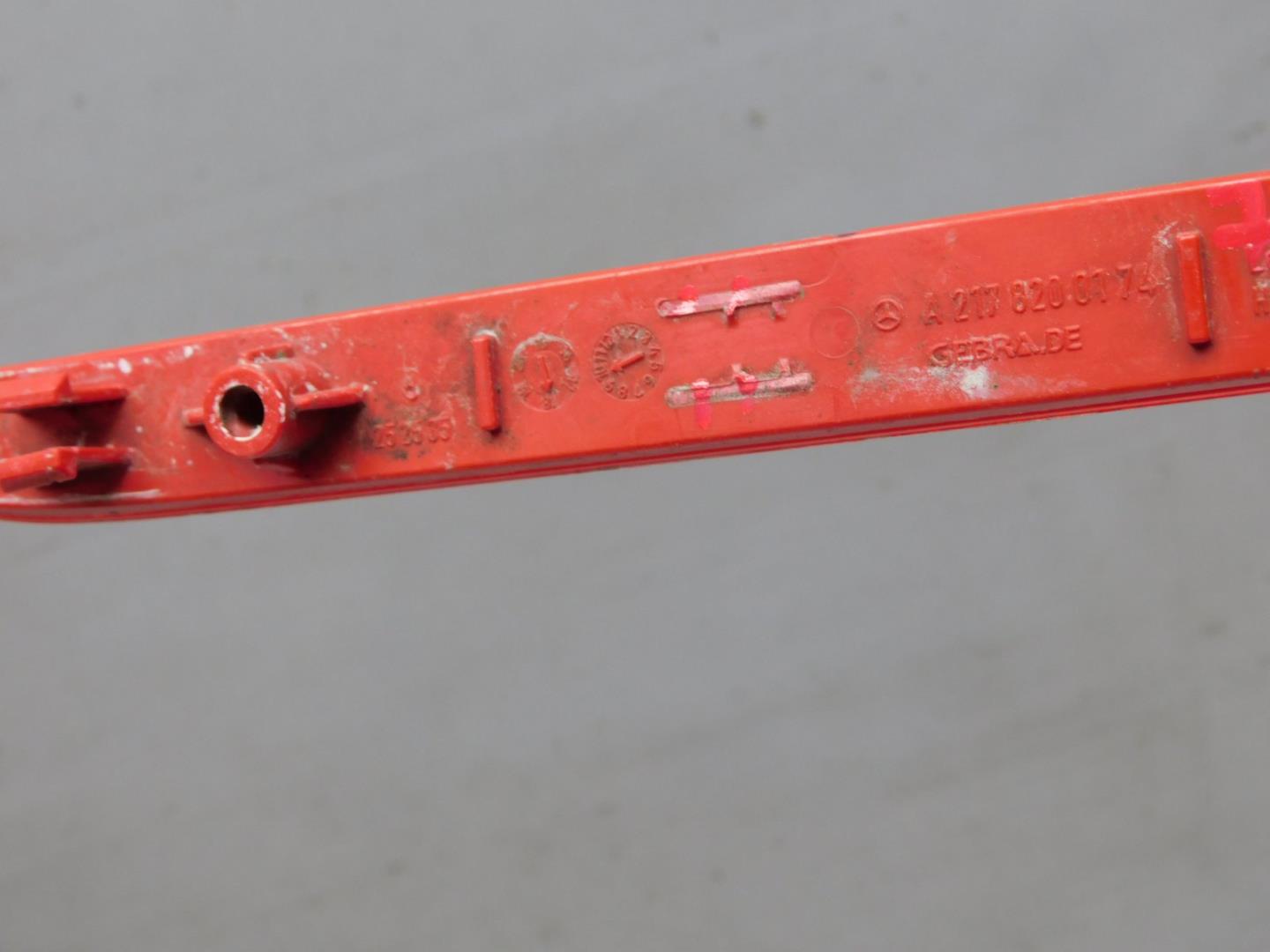 Фонарь задний в бампер левый