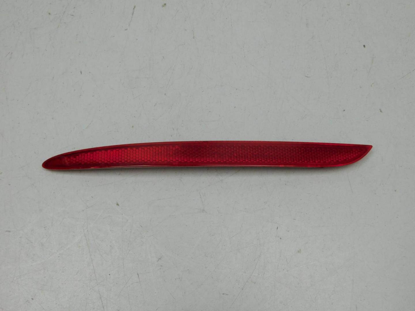 Фонарь задний в бампер левый