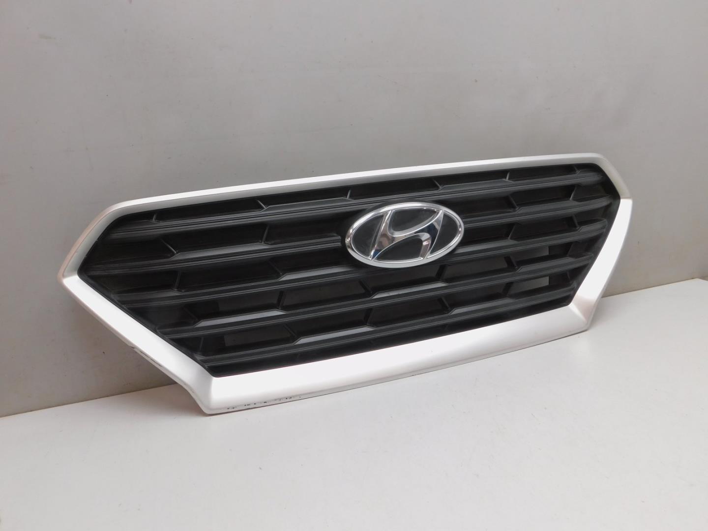 Решетка радиатора