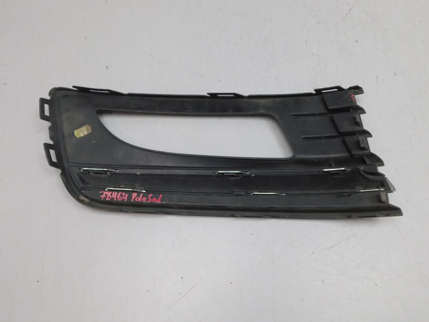 Решетка в бампер левая