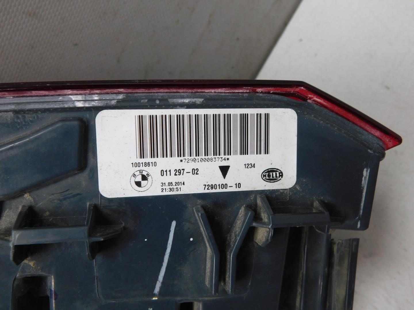 Фонарь задний наружный правый