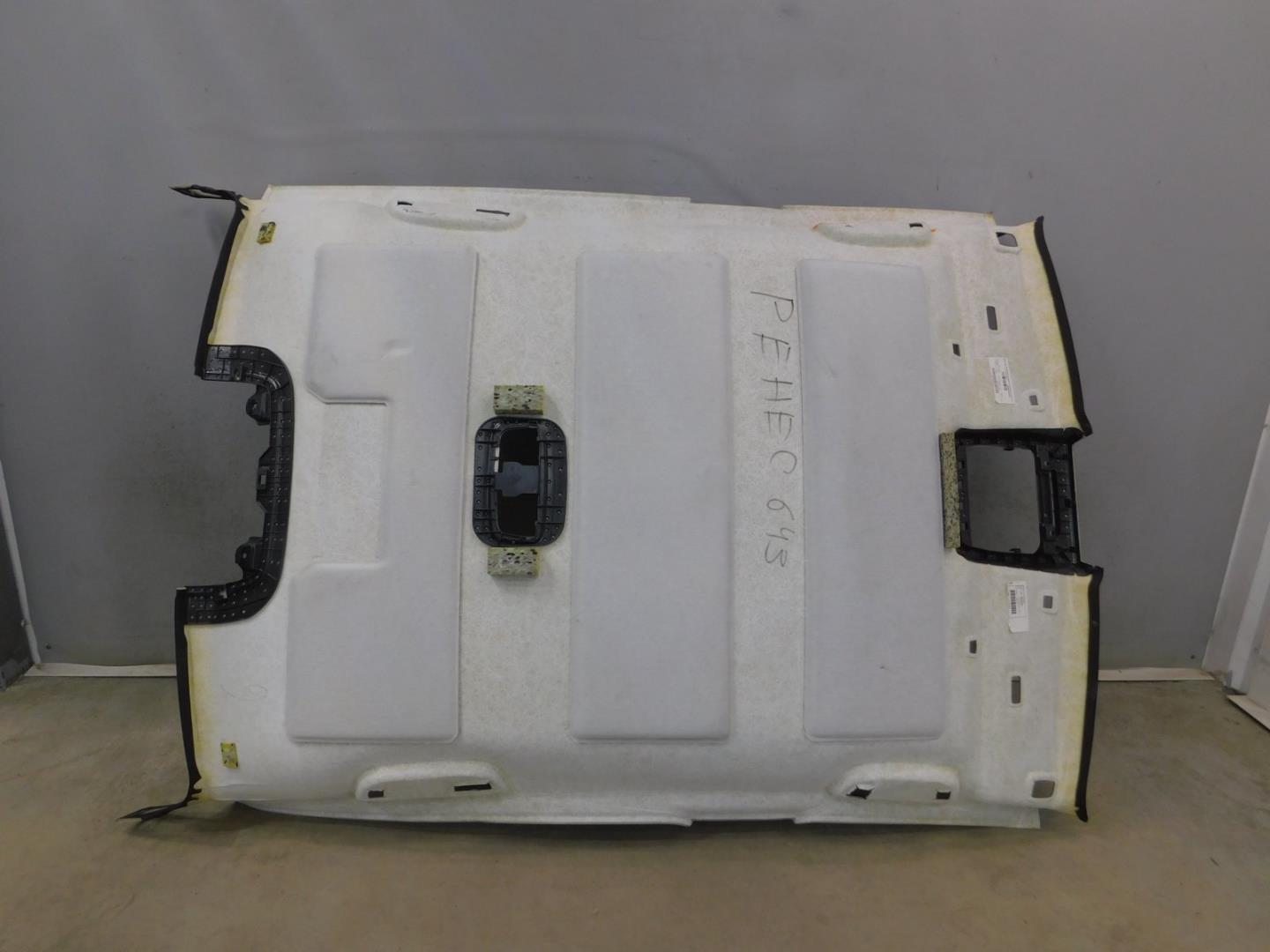 Обшивка потолка