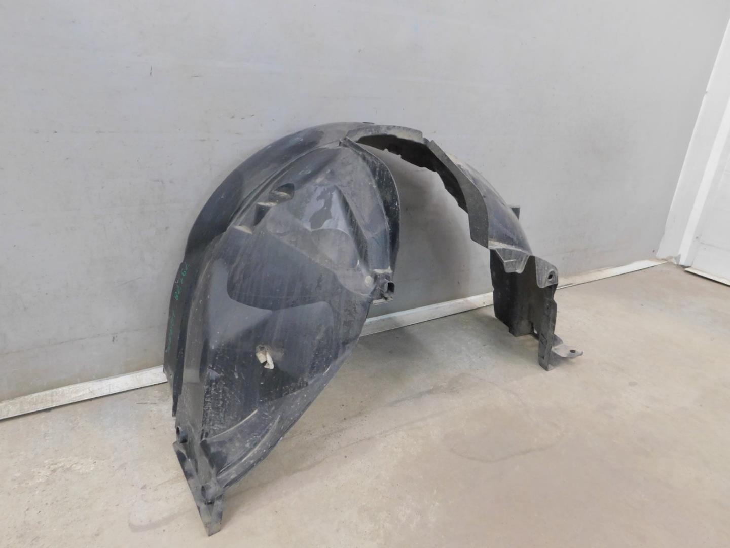 Локер передний левый