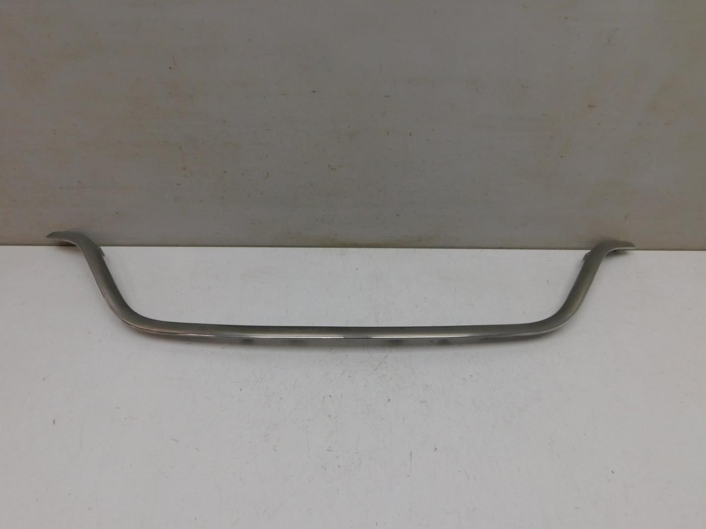 Накладка на решетку радиатора