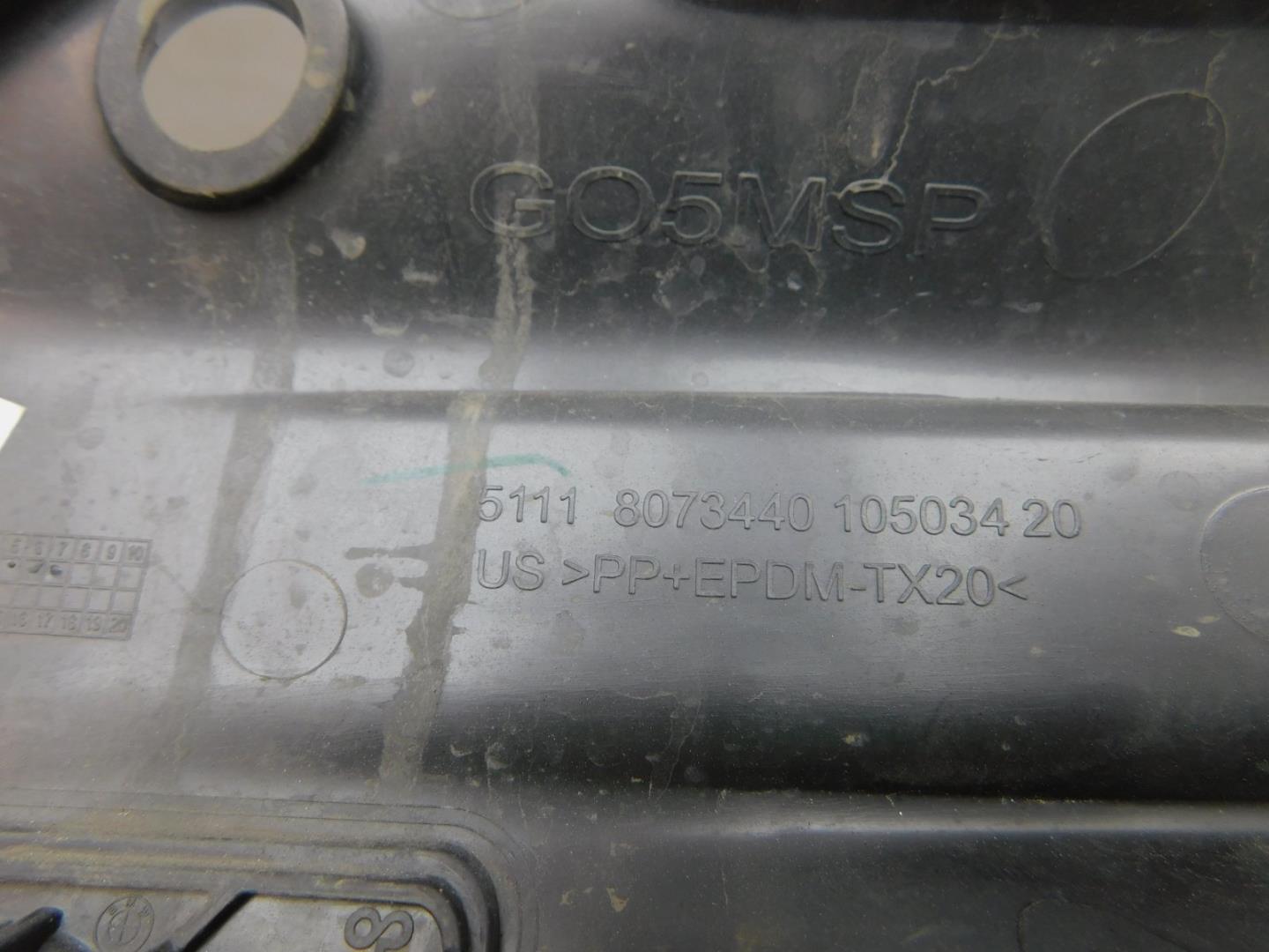 Решетка в бампер правая