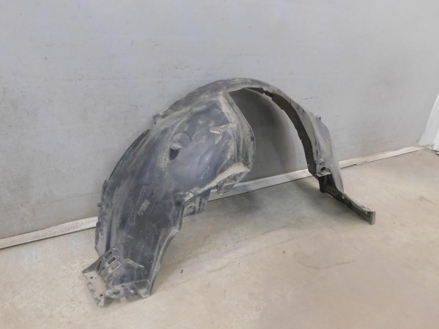 Локер передний правый