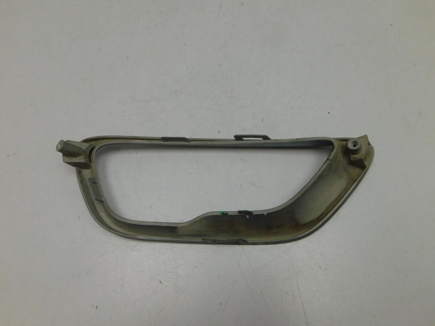 Рамка для противотуманных фар