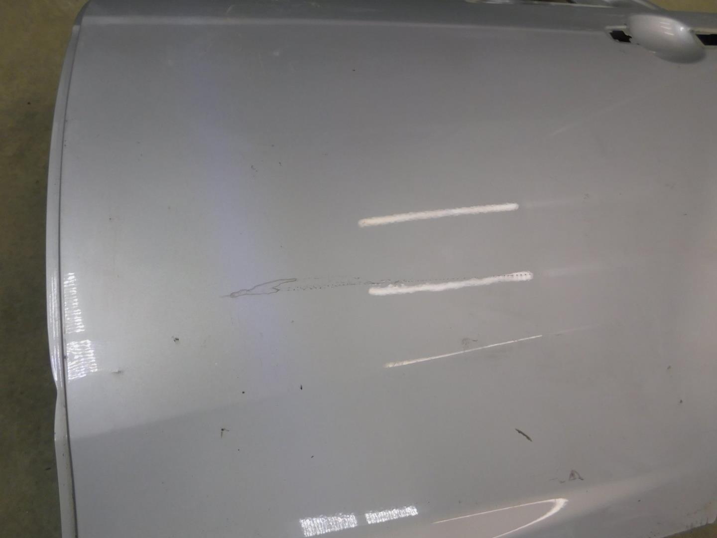 Дверь задняя левая