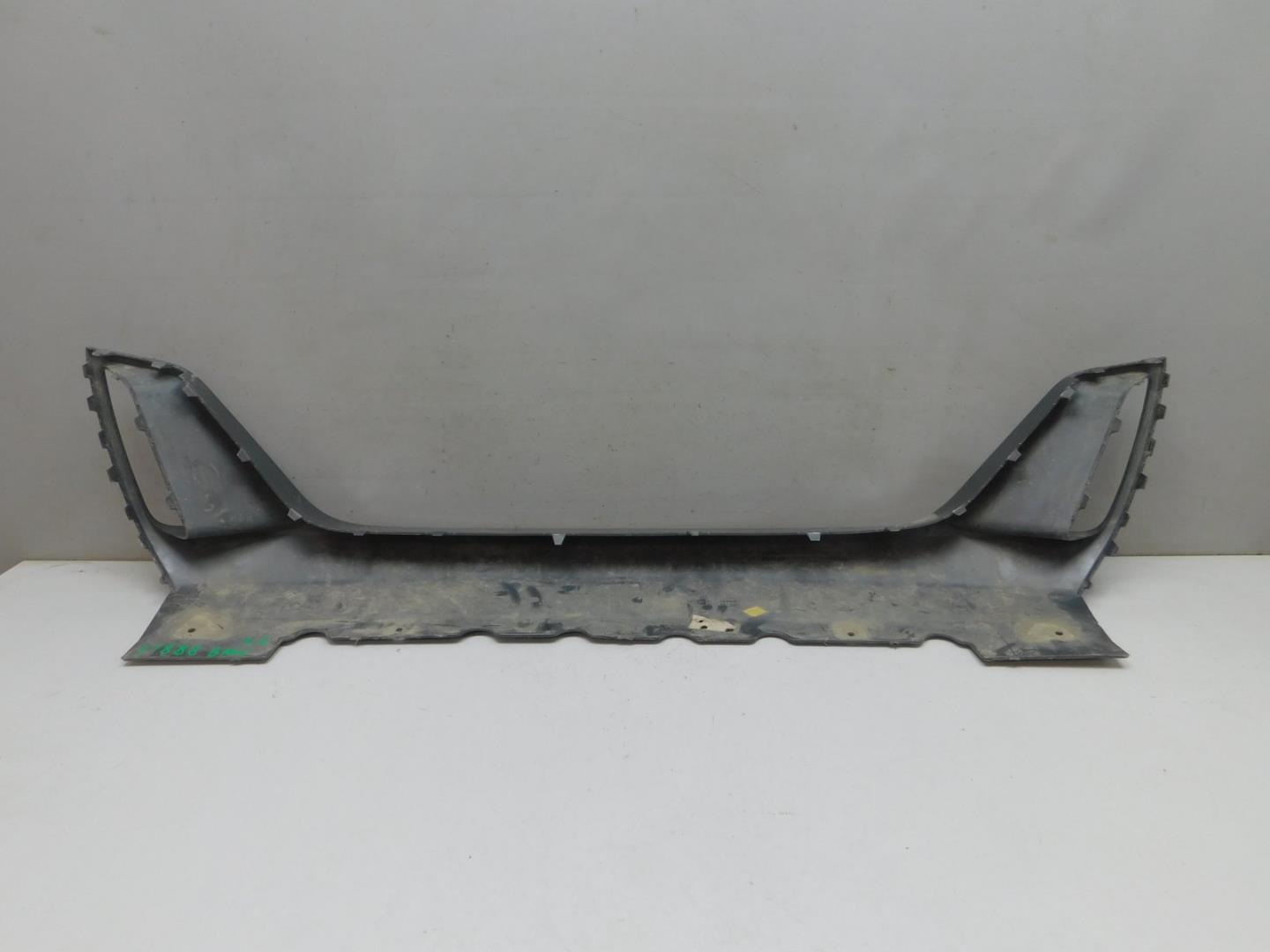 Накладка переднего бампера