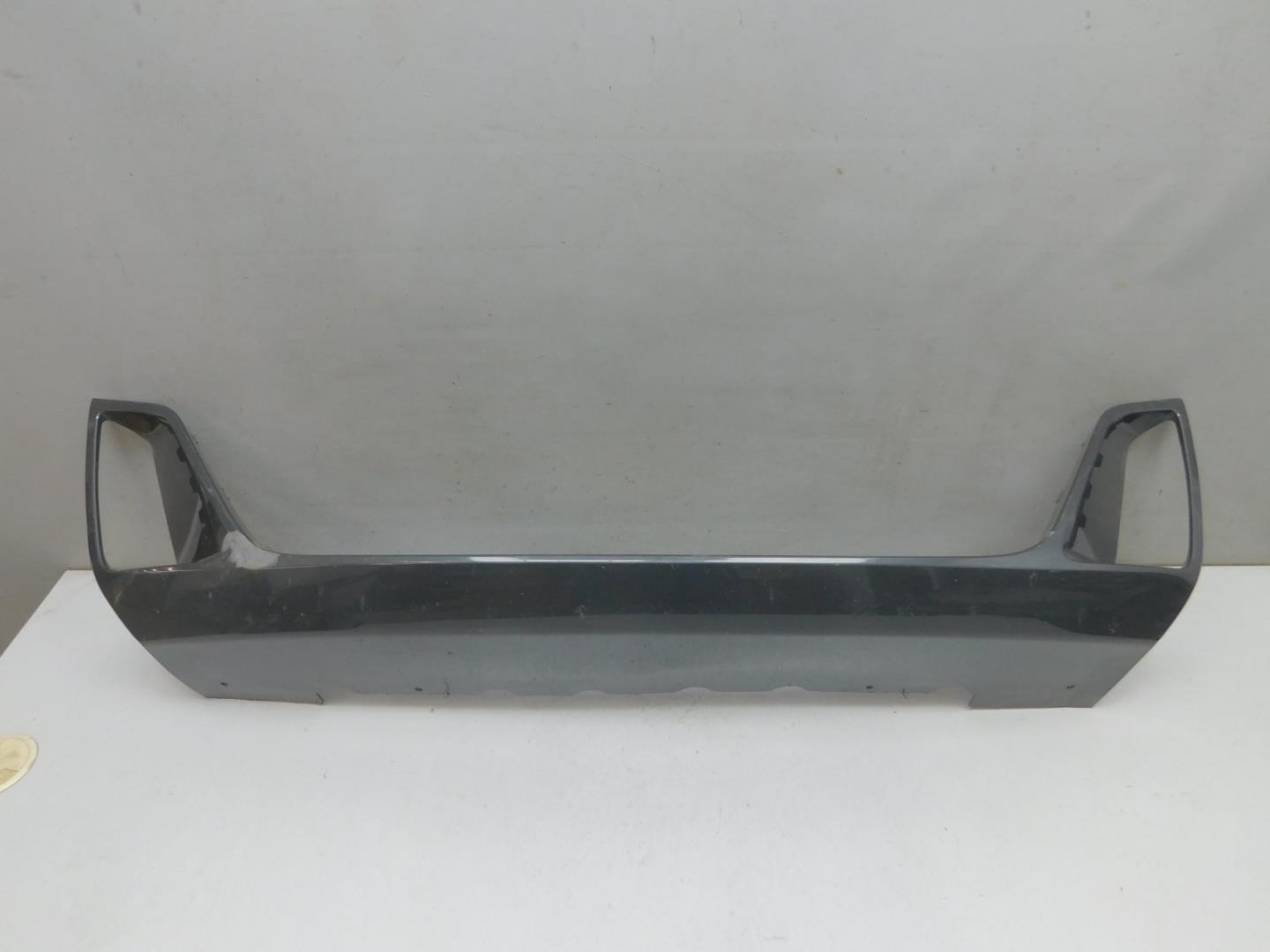 Накладка переднего бампера