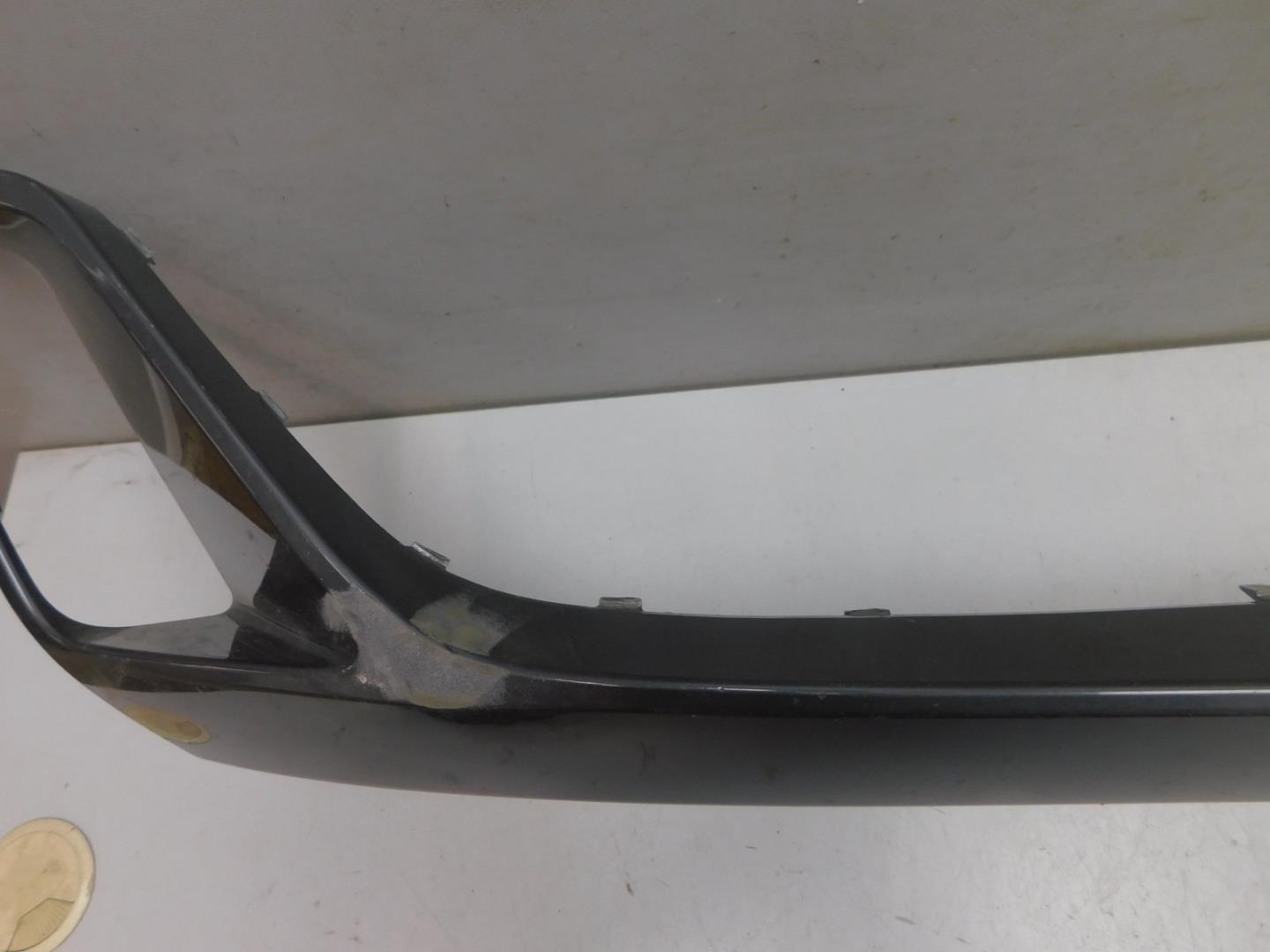 Накладка переднего бампера