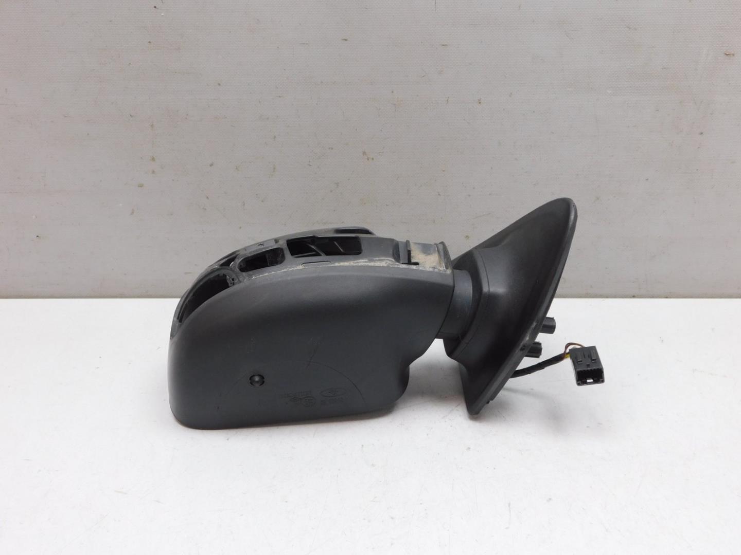 Зеркало правое электрическое