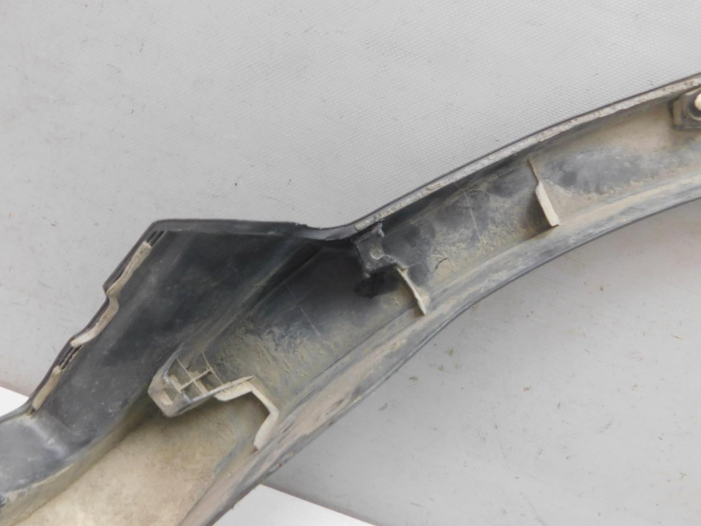 Накладка заднего крыла правого