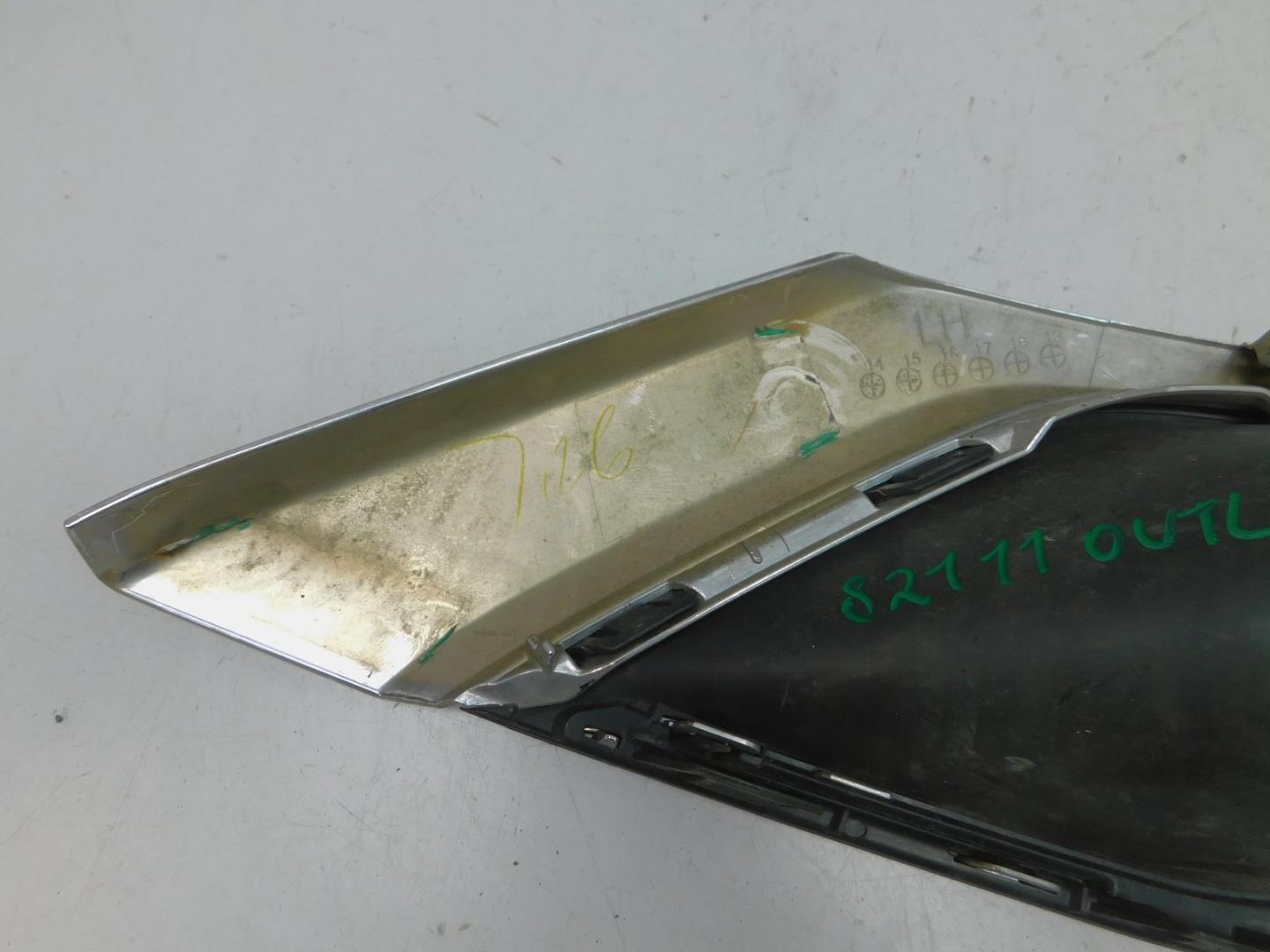 Решетка в бампер левая