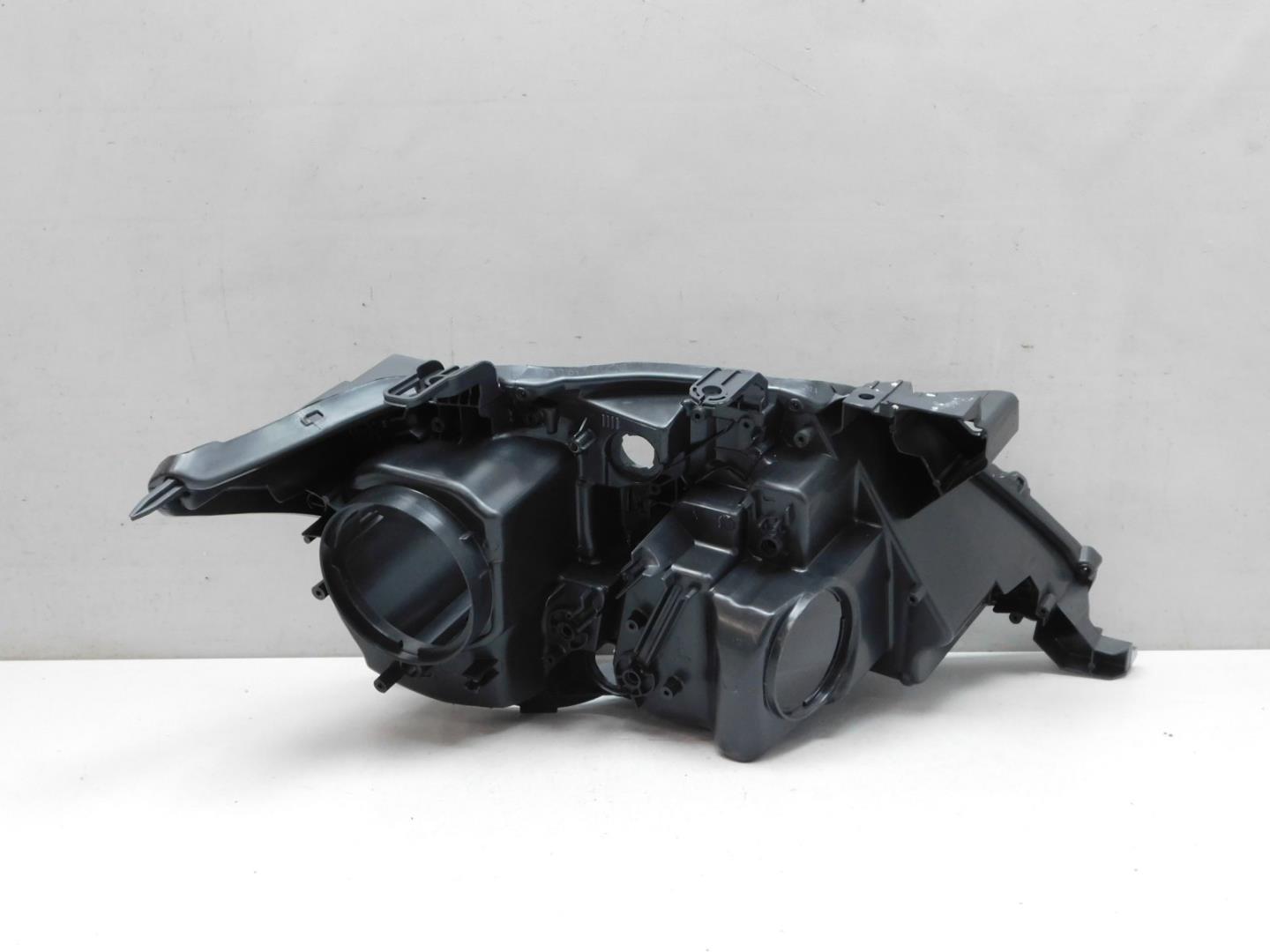 Корпус фары левой