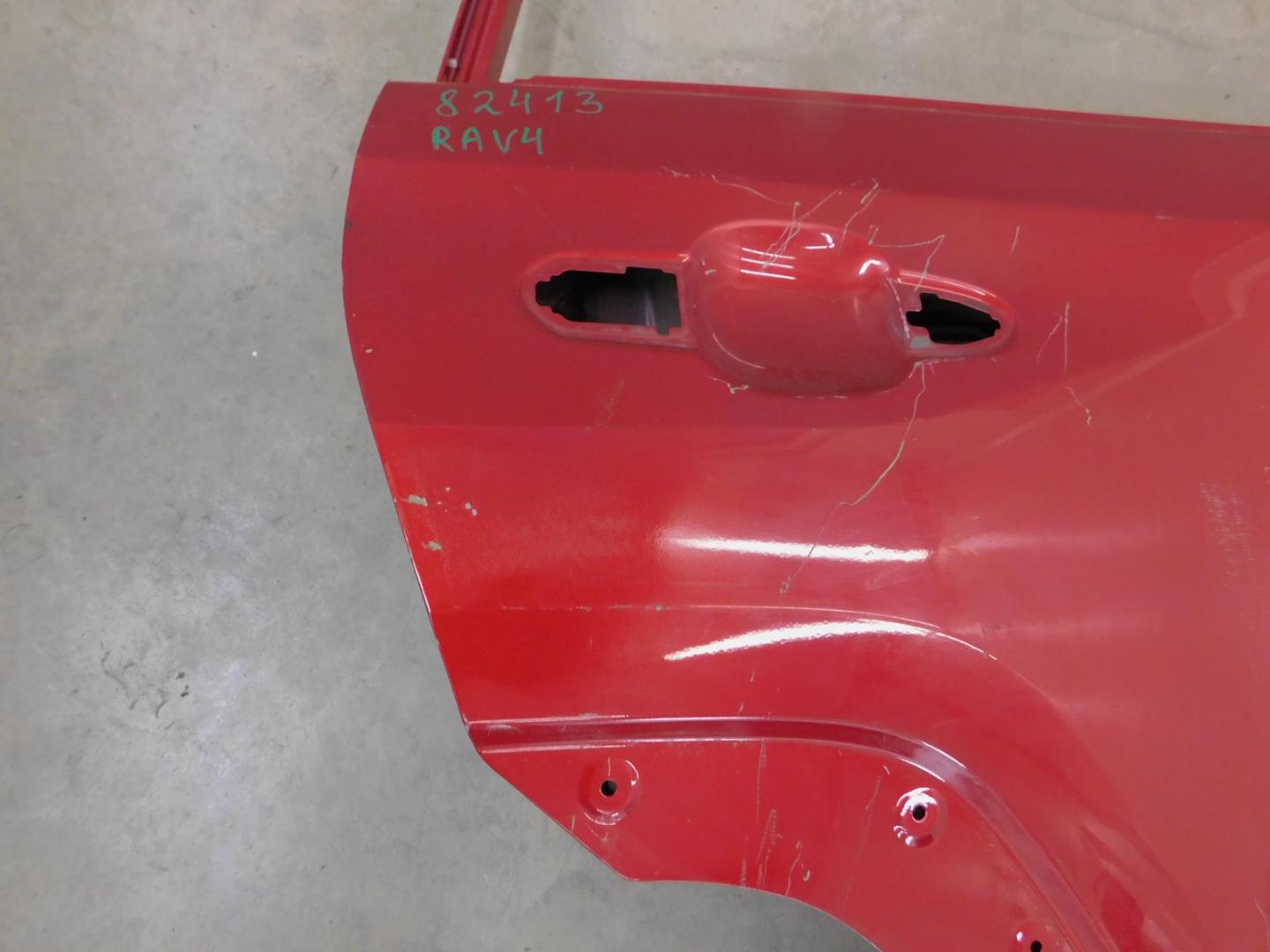 Дверь задняя правая