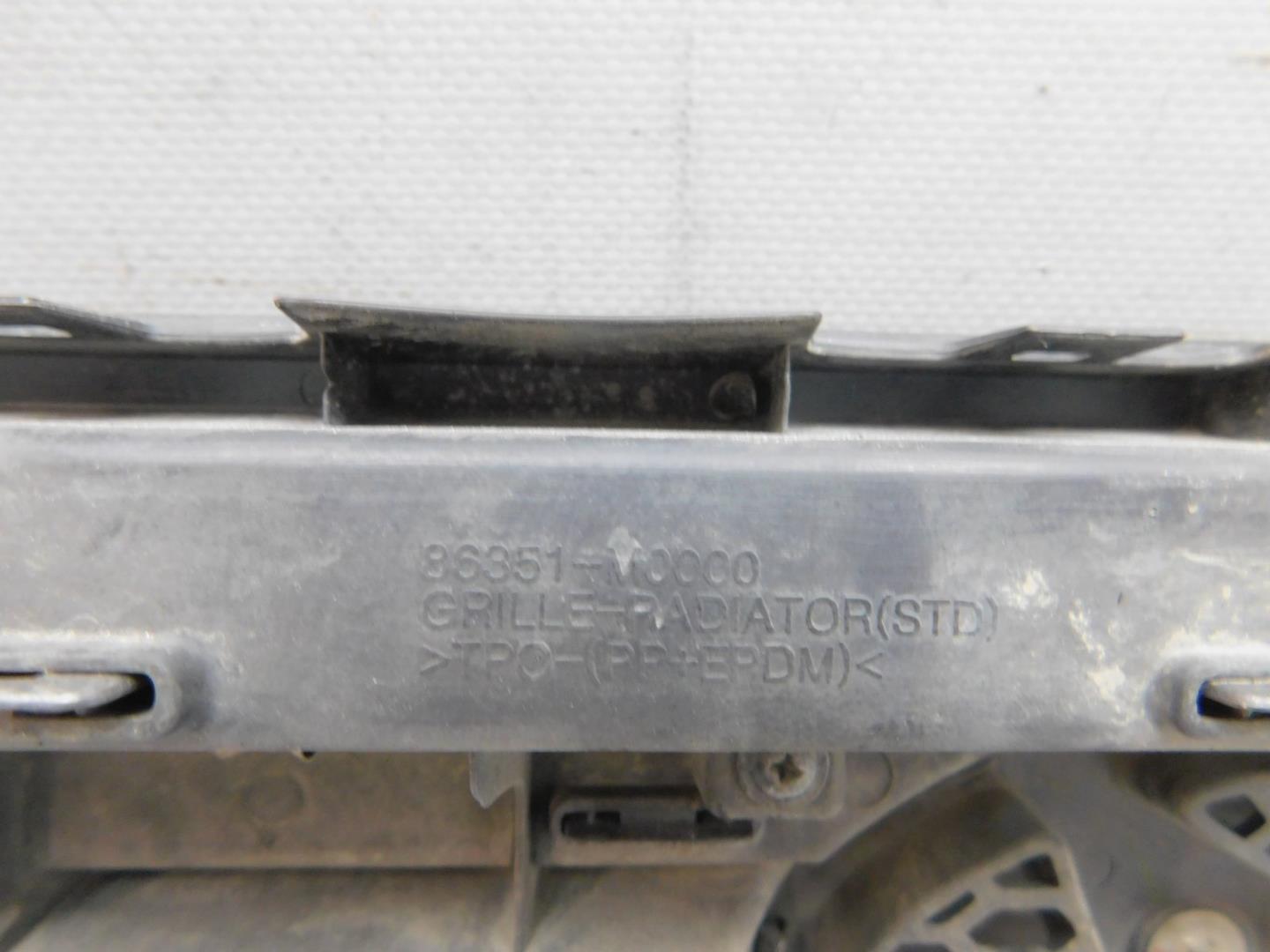 Решетка радиатора