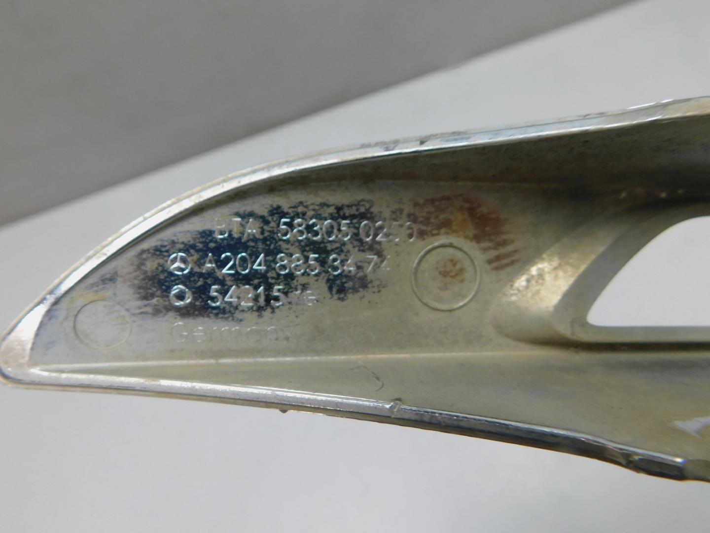 Накладка переднего бампера