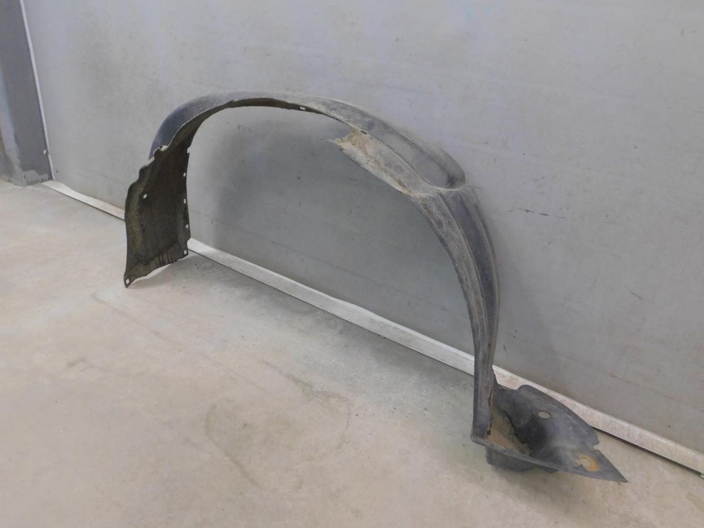 Локер передний левый