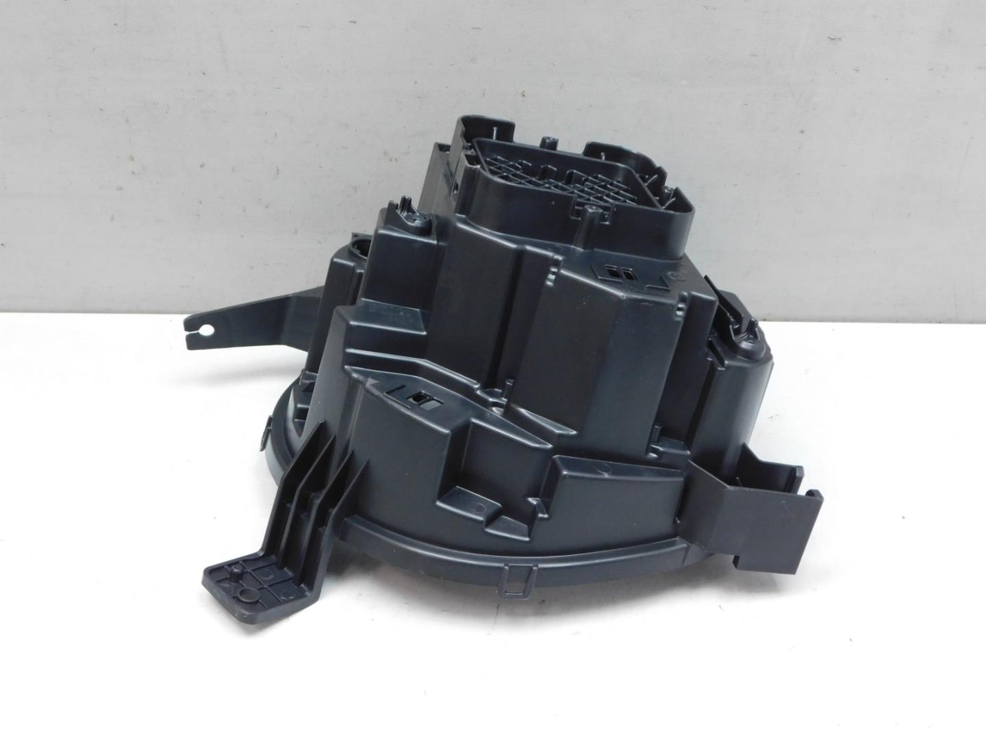 Корпус фары правой