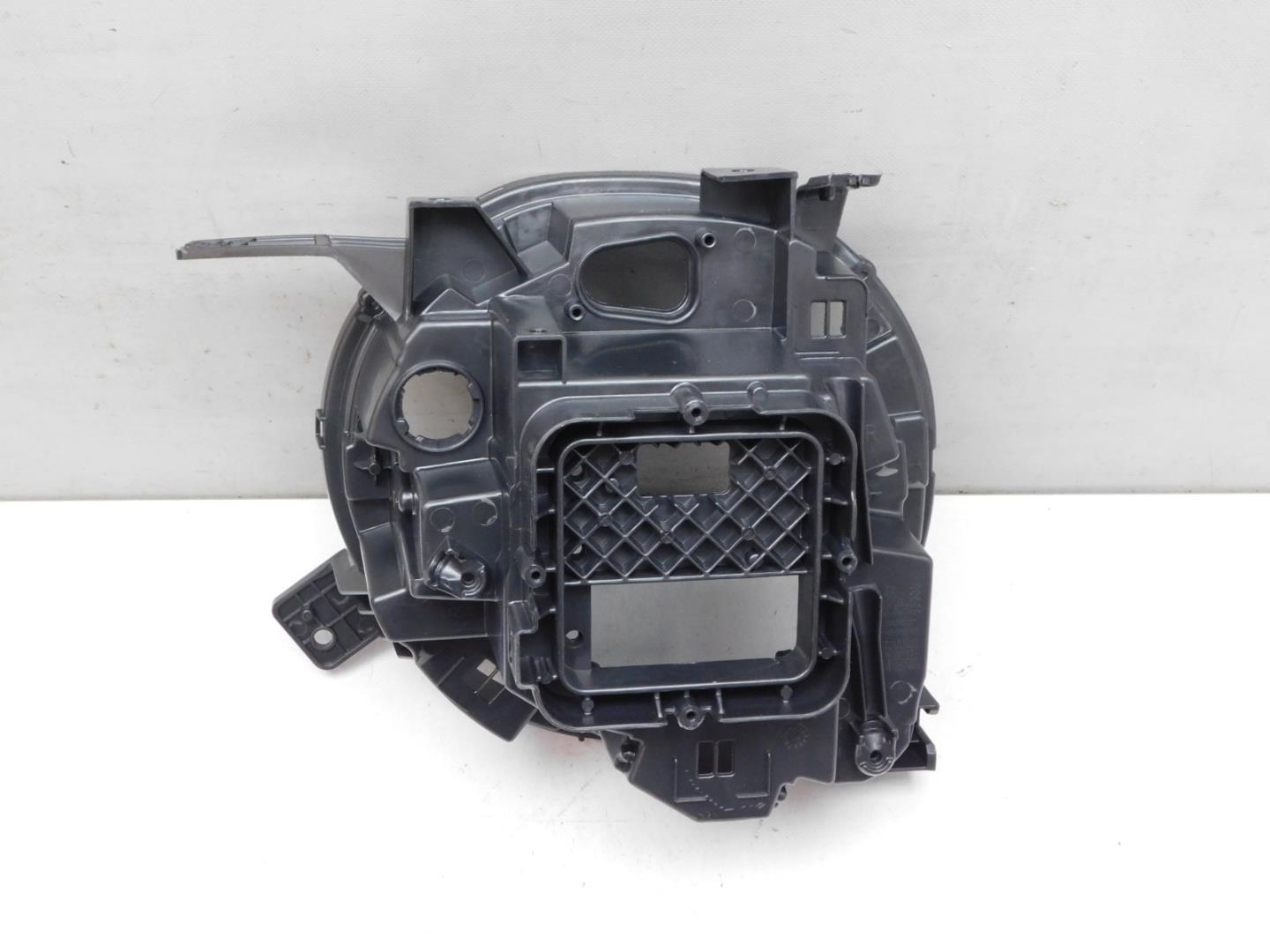 Корпус фары правой