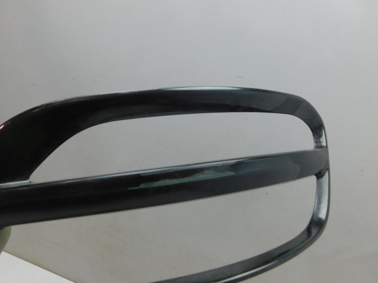 Накладка заднего бампера левая