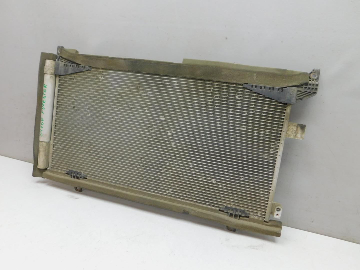 Радиатор кондиционера / конденсер