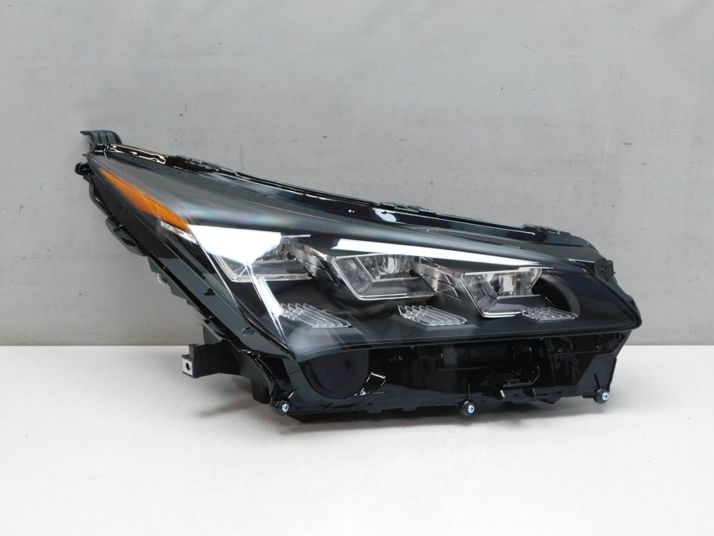 Фара правая