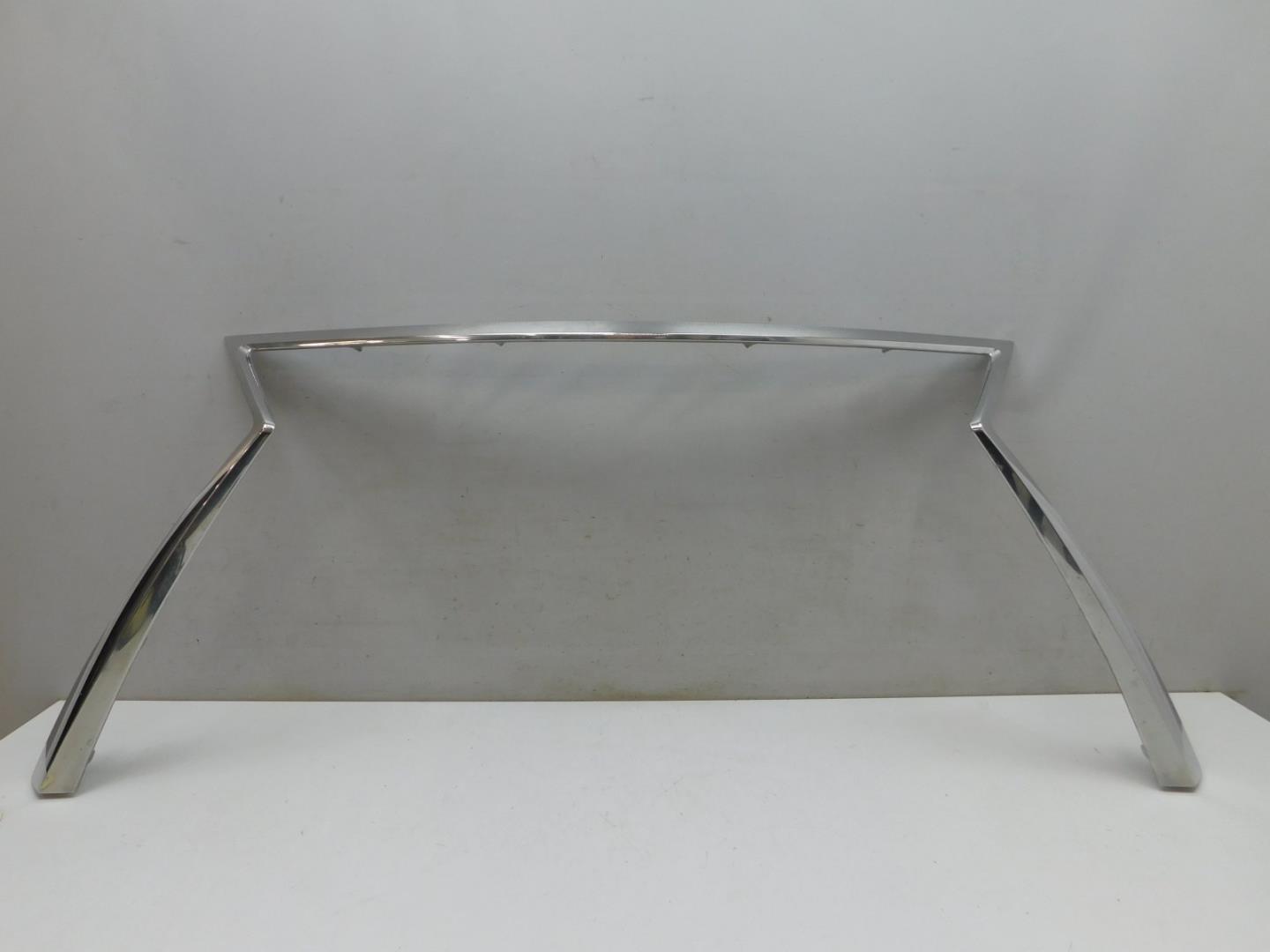 Накладка на решетку радиатора