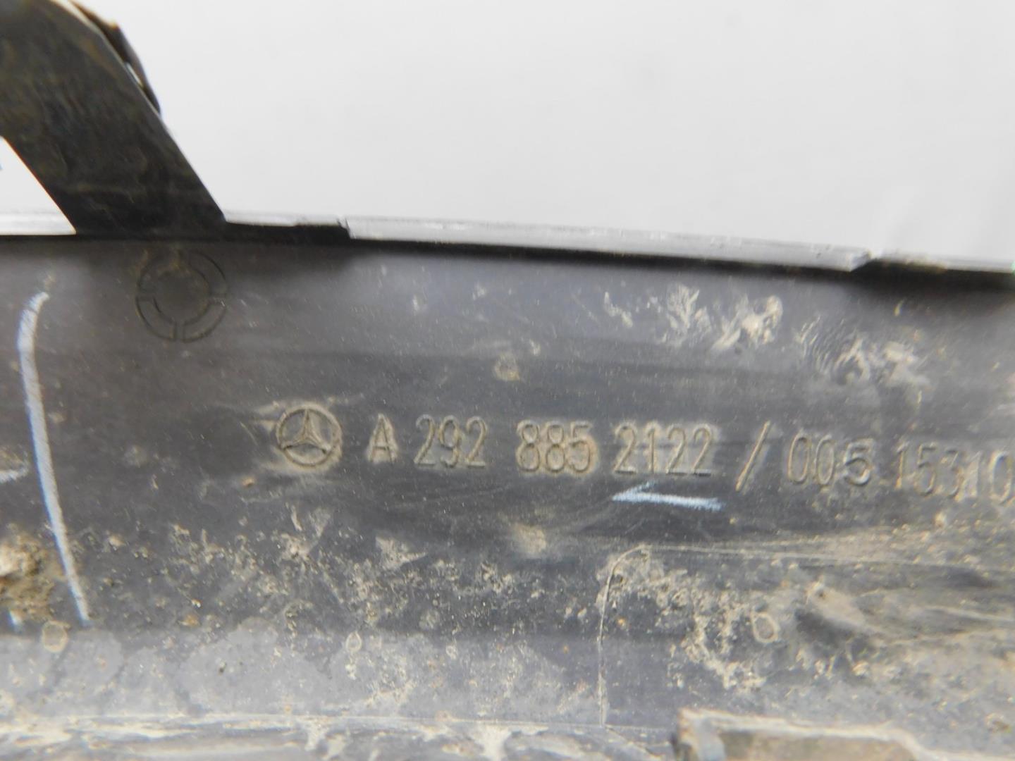 Накладка заднего крыла правого