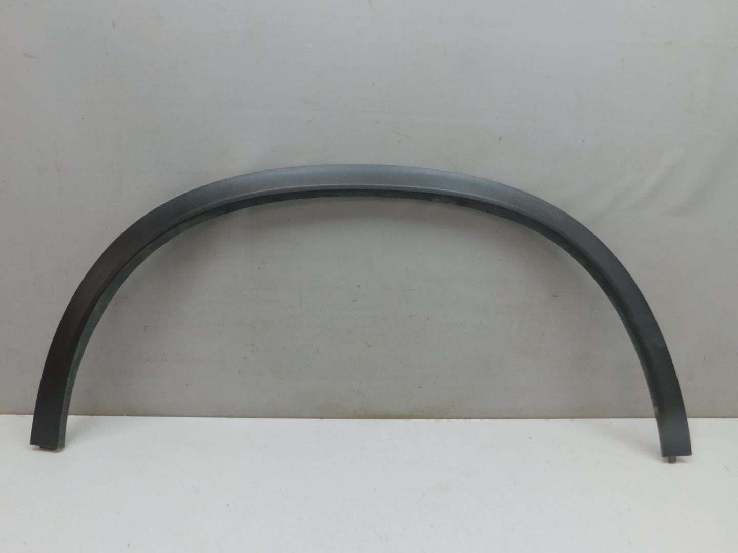 Накладка заднего крыла правого