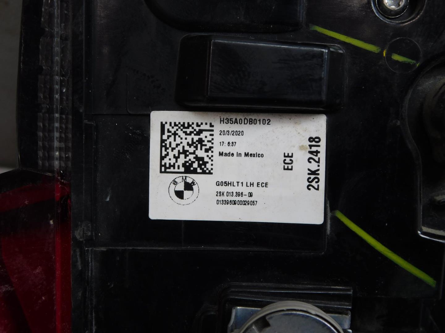 Фонарь задний наружный левый