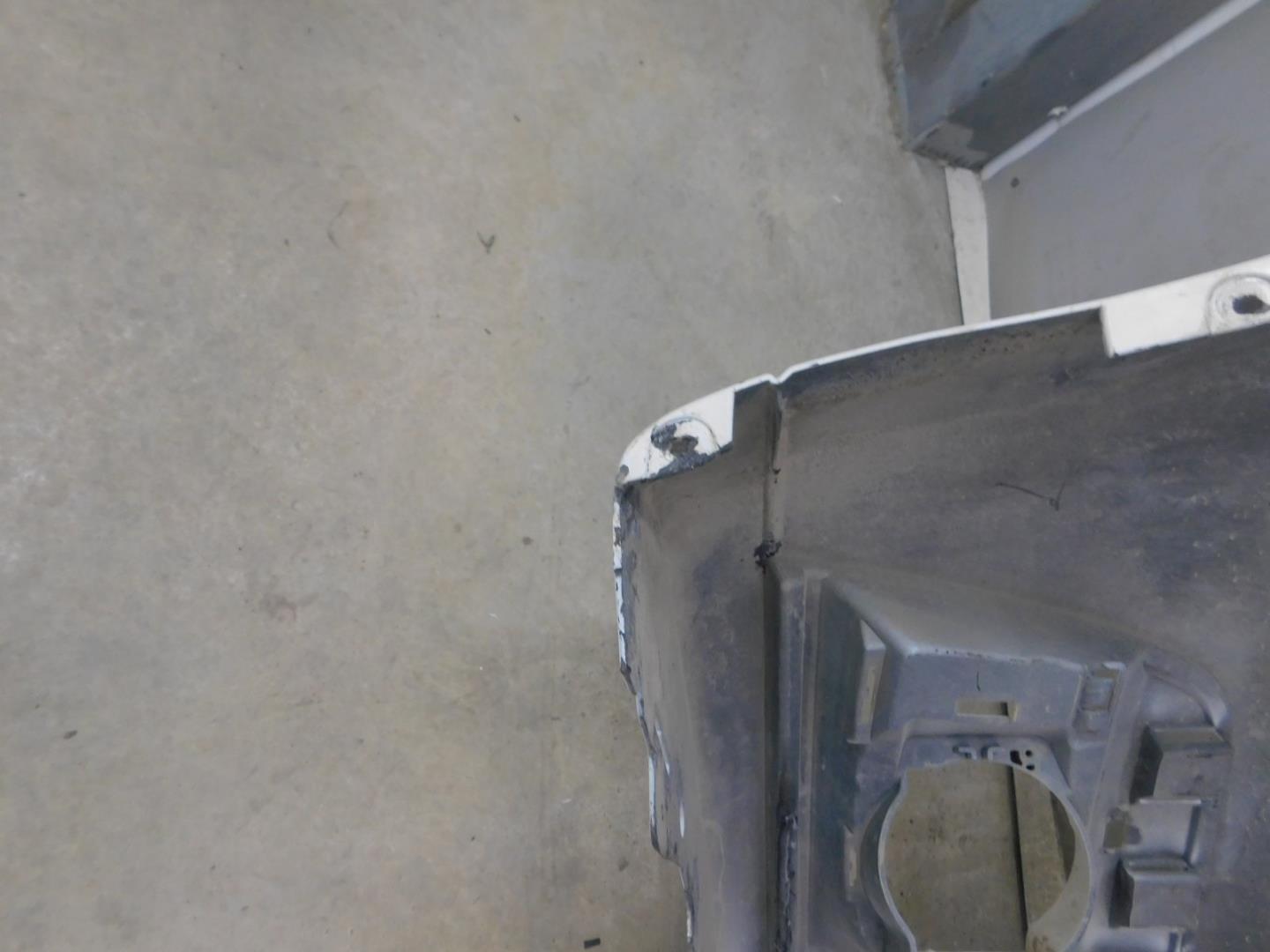 Бампер передний