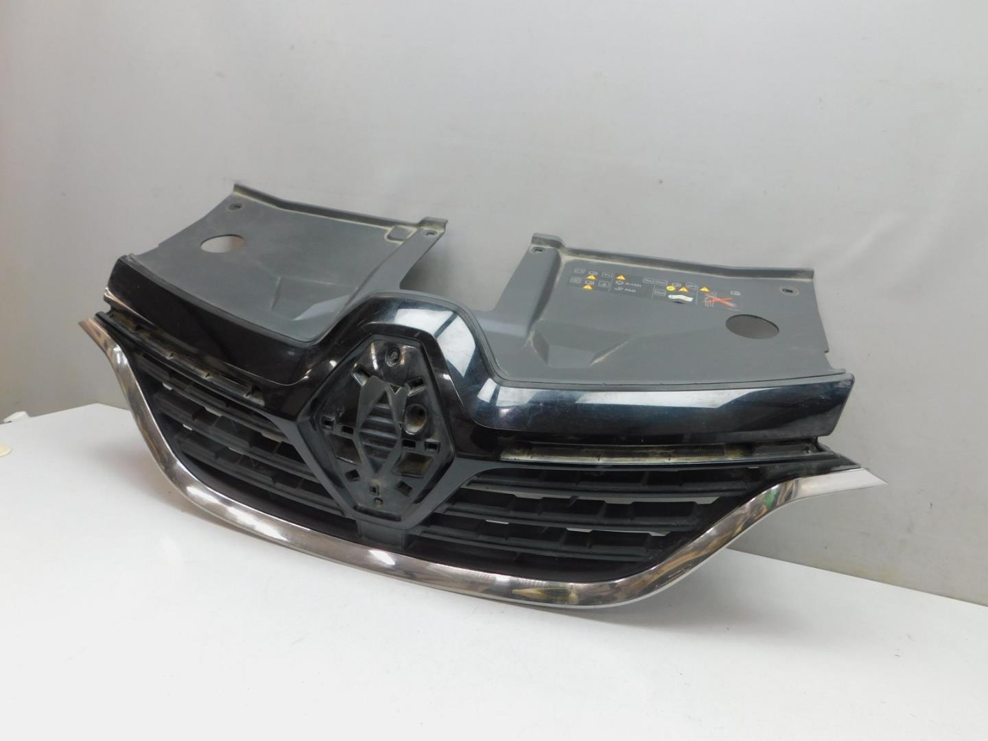 Решетка радиатора