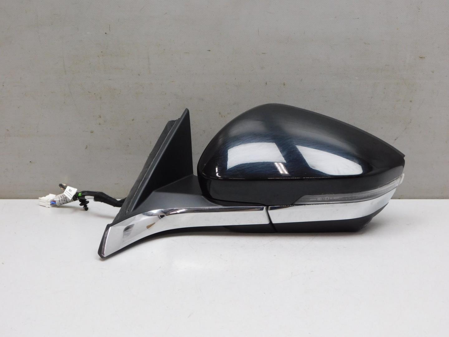 Зеркало левое электрическое