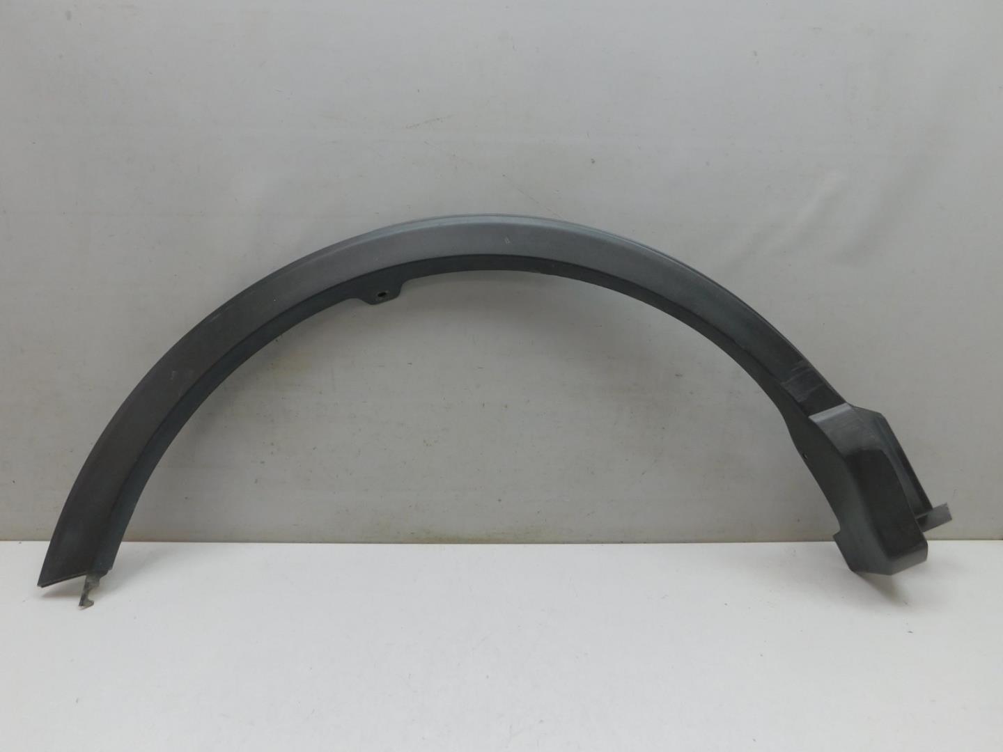 Накладка заднего крыла правого