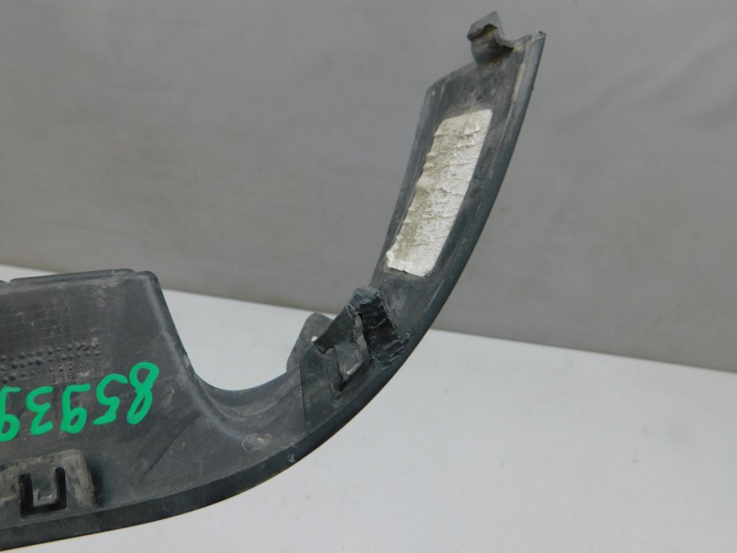 Накладка переднего бампера