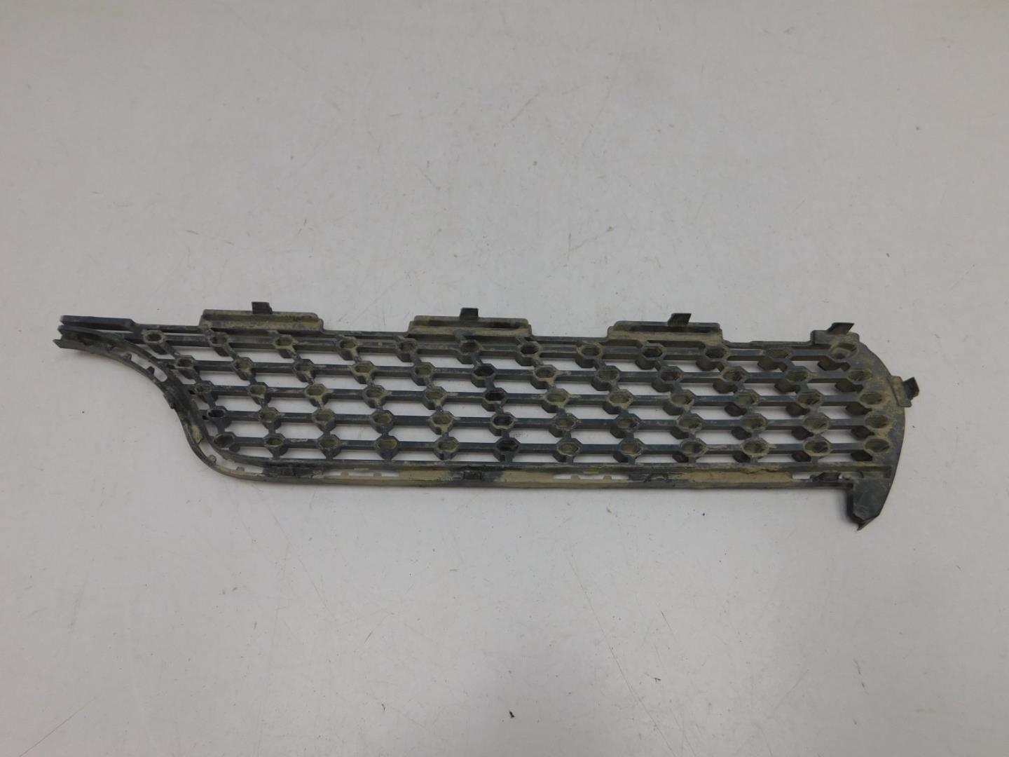 Накладка на решетку радиатора